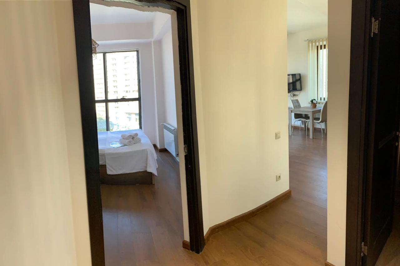 City Central Apartment Єреван Екстер'єр фото